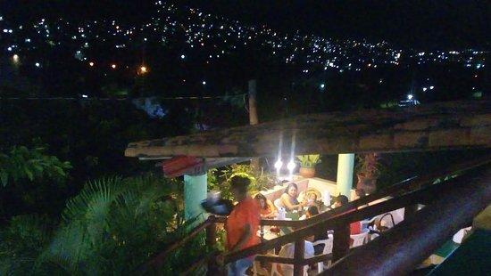 La Majahua Pizzas and Hamburgers